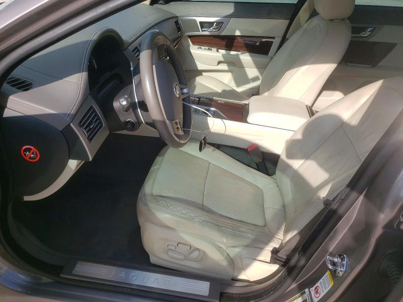 2011 Jaguar Xf Premium