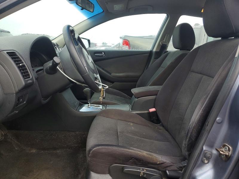 2010 Niss Altima 2.5