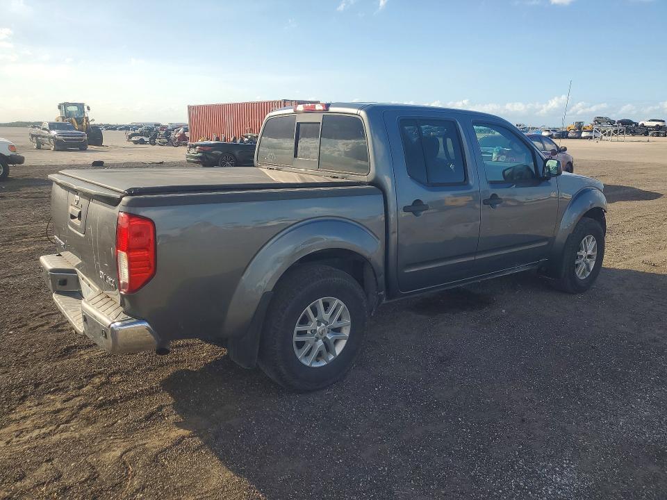2016 Nissan Frontier SV