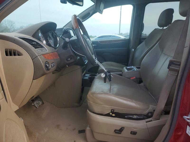 2013 Chrysler Town & Country Limited