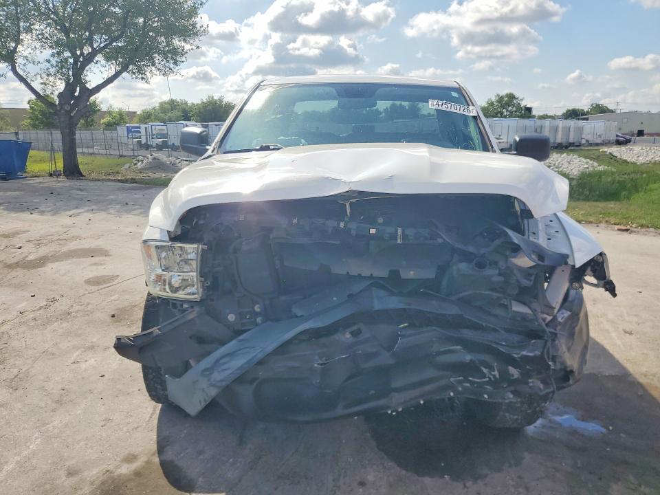 2020 Dodge RAM 1500 Classic Tradesman