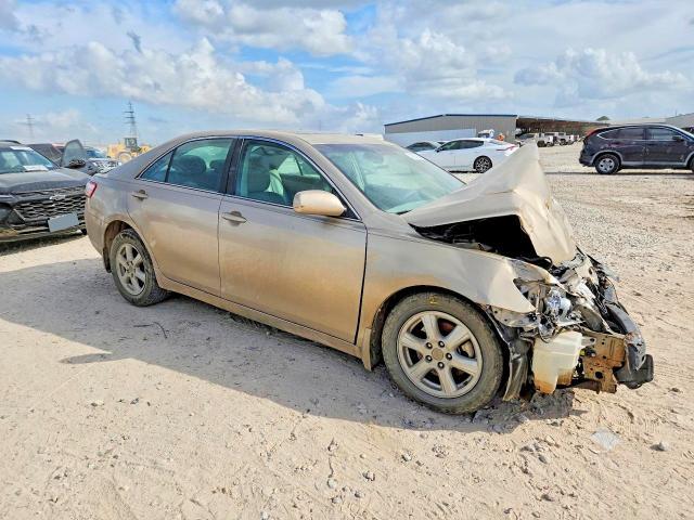 2009 Toyota Camry le