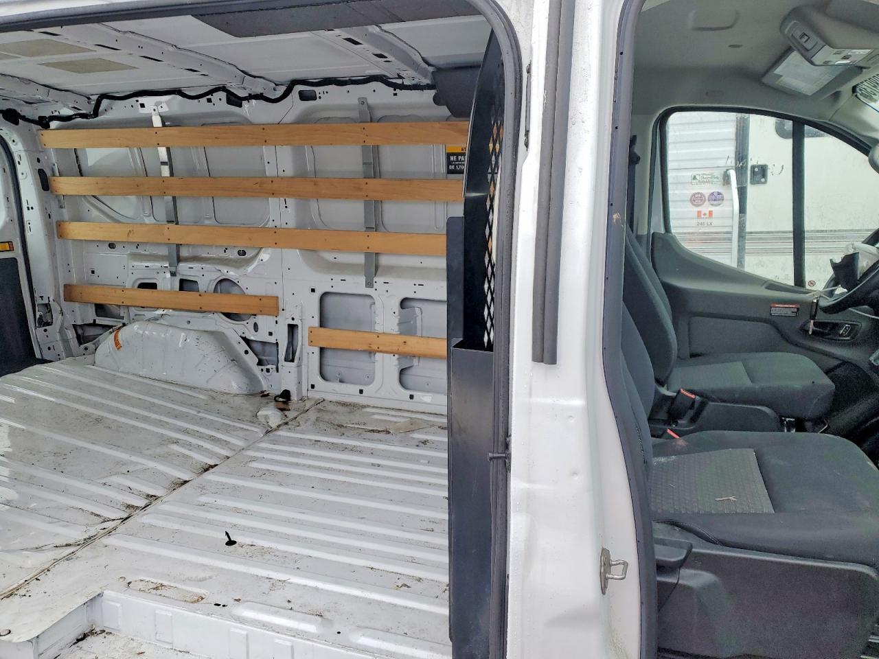 2024 Ford Transit T-250