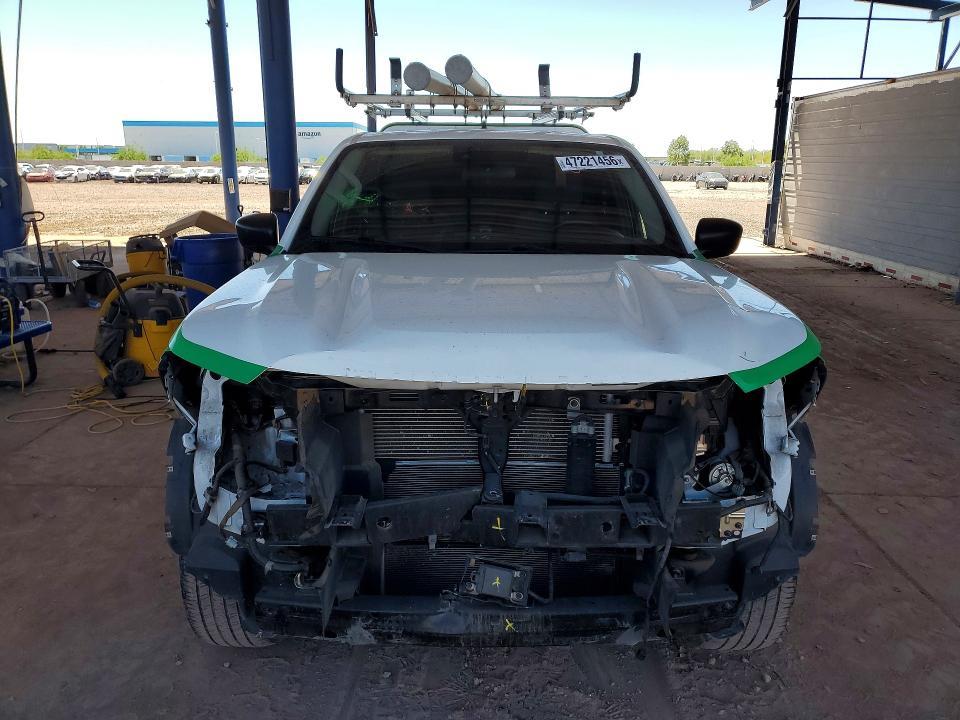 2023 Nissan Frontier s