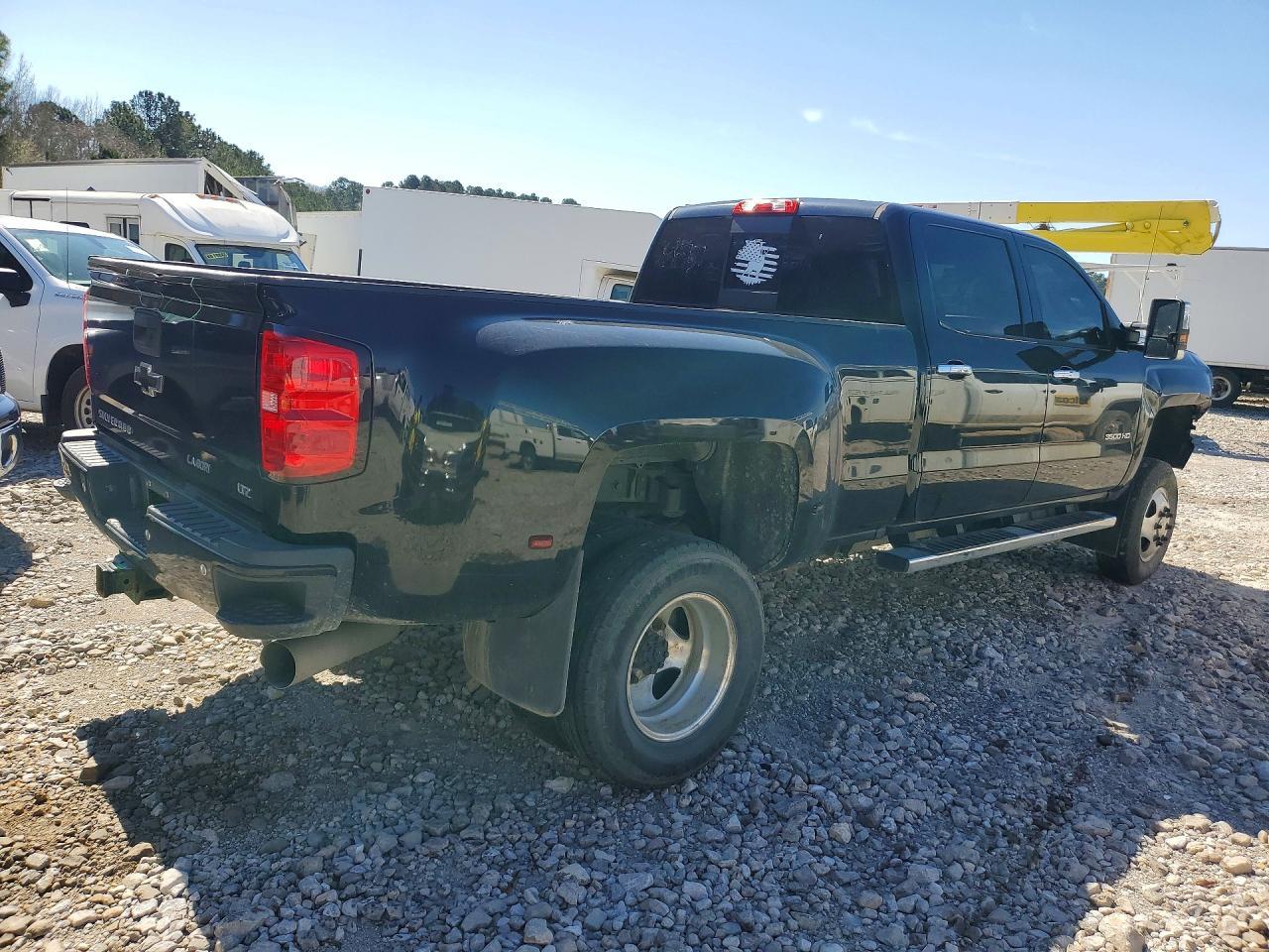 2018 Chevrolet Silverado K3500 LTZ