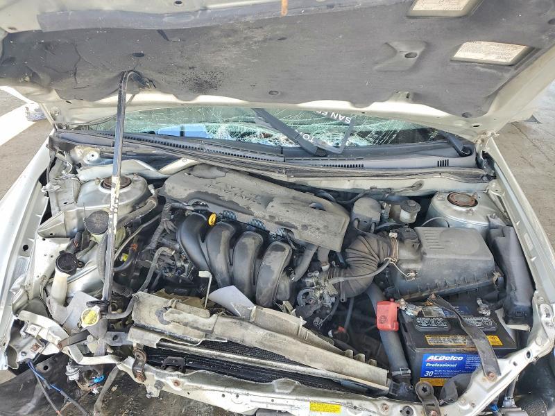 2004 Toyota Corolla le