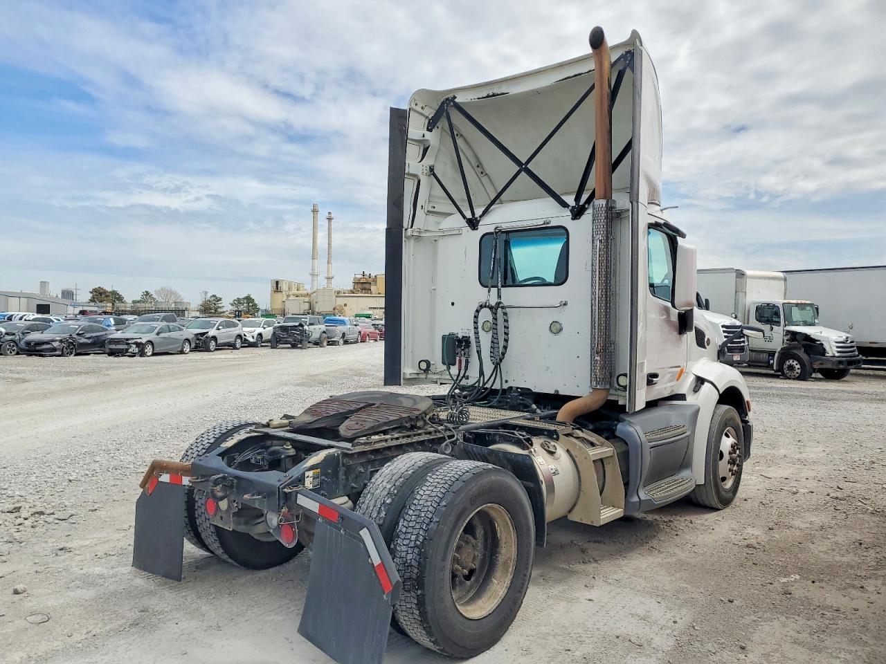 2019 Peterbilt 579 Semi Truck
