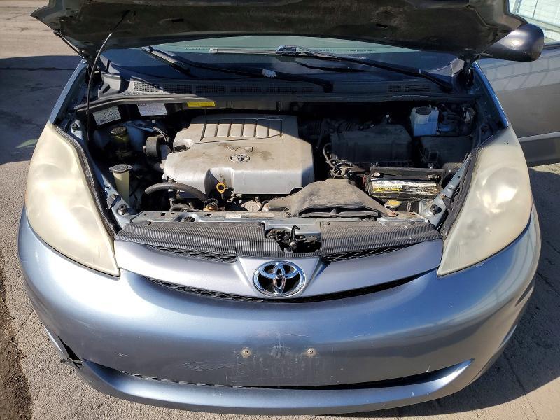 2007 Toyota Sienna ce 7-passenger