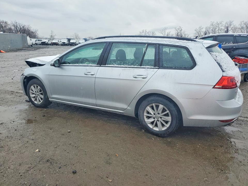 2016 Volkswagen Golf Sportwagen s