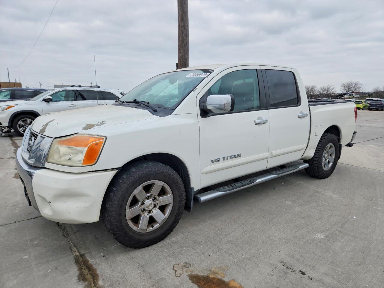 2012 Nissan Titan SV