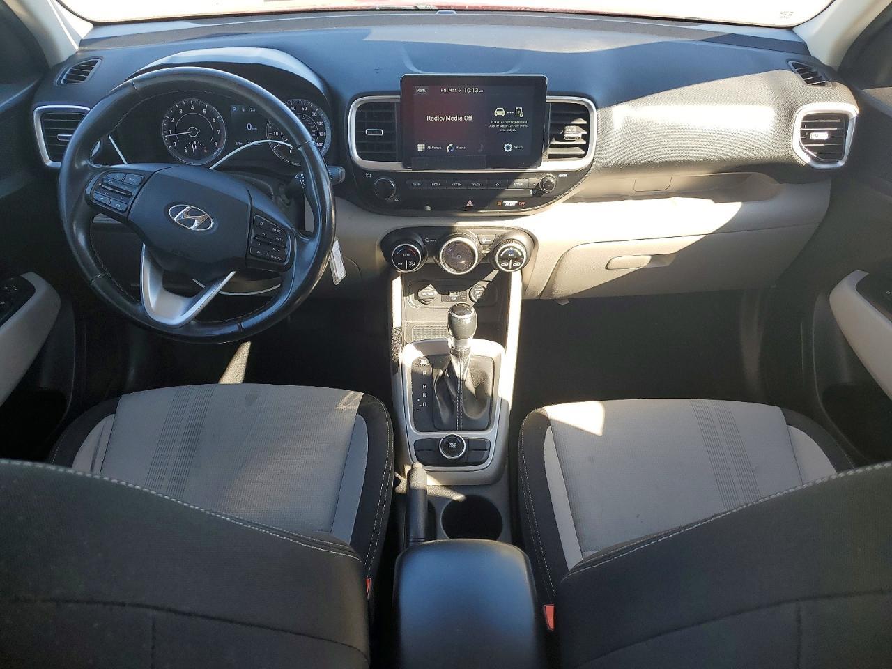 2021 Hyundai Venue sel