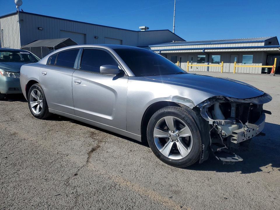 2016 Dodge Charger sxt