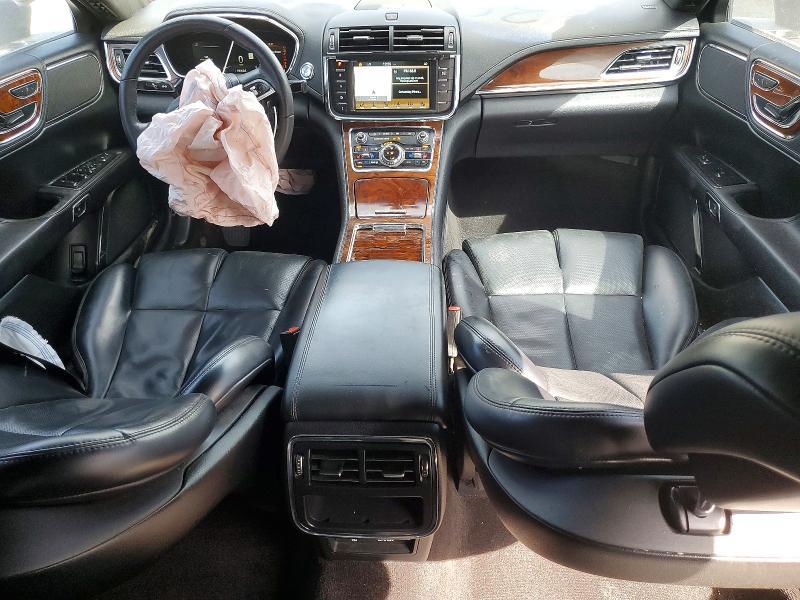 2017 Lincoln Townhouse Continental