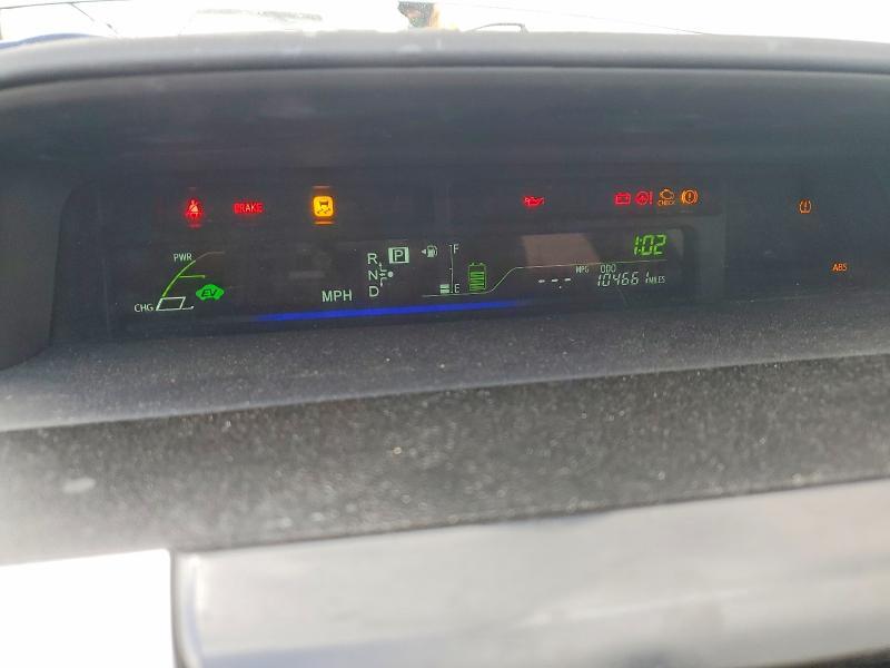 2014 Toyota Prius v two