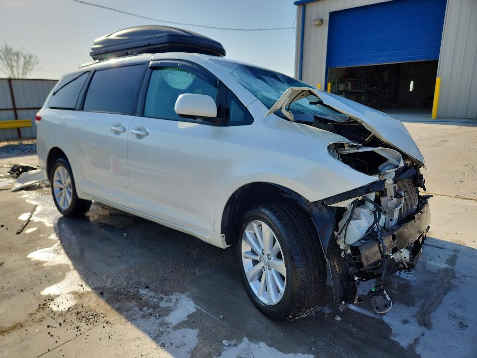 2012 Toyota Sienna Limited 7-passenger