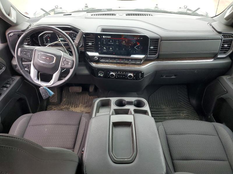 2023 GMC Sierra K1500 SLE