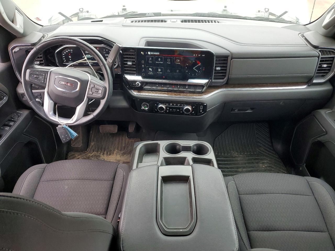 2023 GMC Sierra K1500 SLE