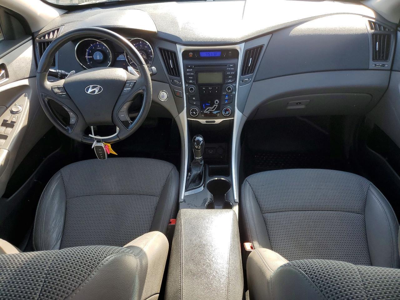 2012 Hyundai Sonata se