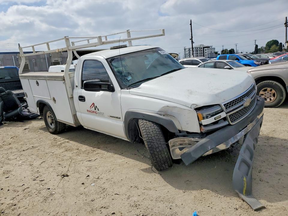 2005 Chevrolet Silverado Utility / Service Truck