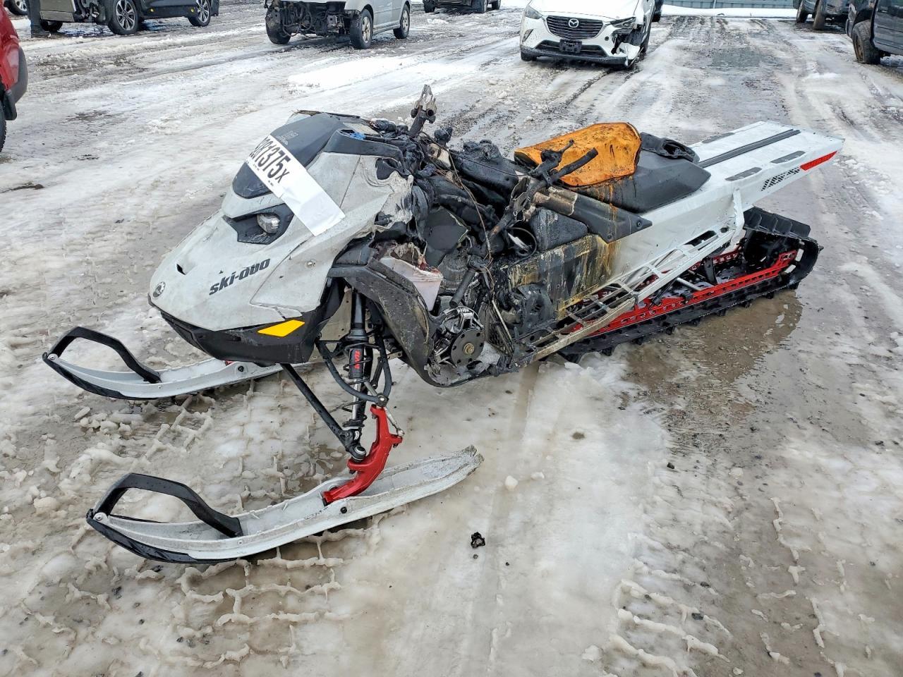 2023 Skidoo Summit X 850 E-TEC