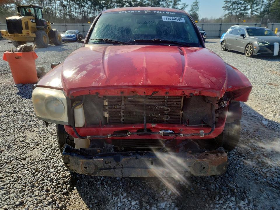 2005 Dodge Dakota st