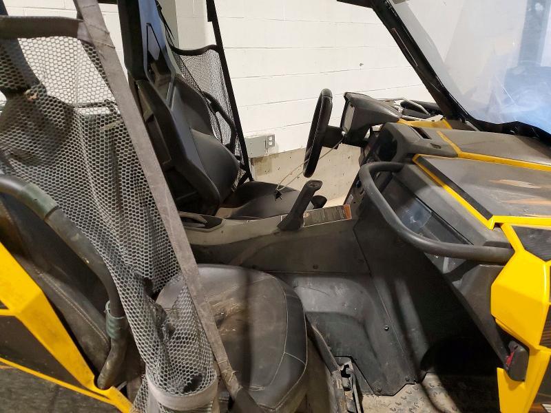 2012 Can-Am Commander 1000 XT