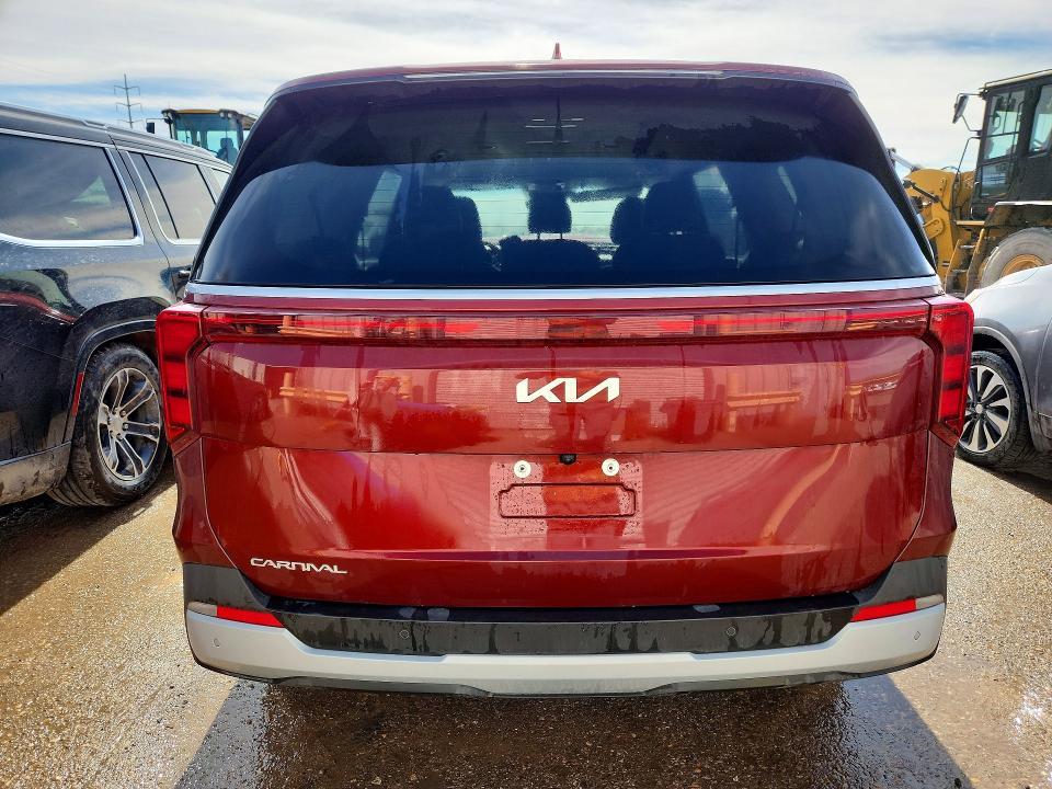 2026 KIA Carnival lxs