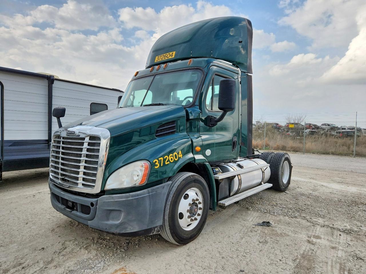 2018 Freightliner Cascadia 113 Semi Truck