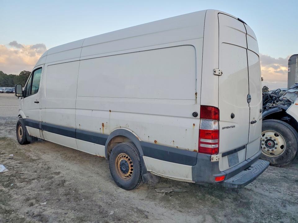 2015 Freightliner Sprinter 2500 Delivery Van