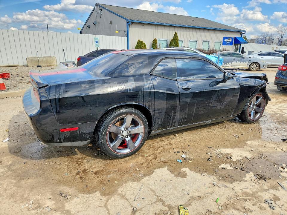 2013 Dodge Challenger sxt