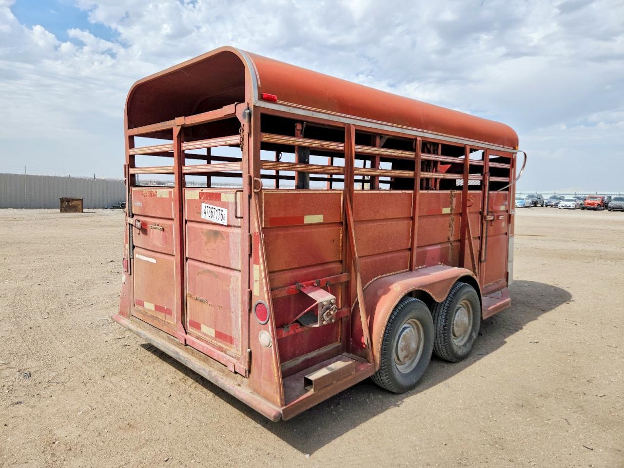 1975 Assm 1975 Livestock Trailer