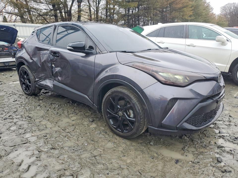2022 Toyota C-hr Nightshade