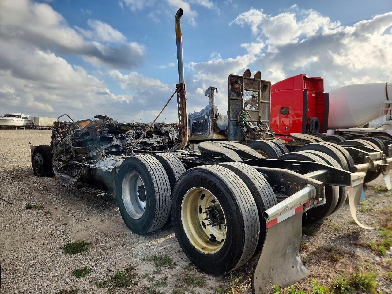 2012 Freigliner Cascadia 125