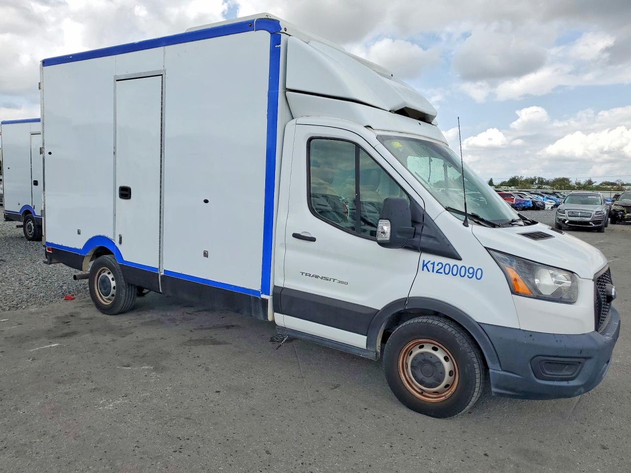 2020 Ford Transit Delivery Truck