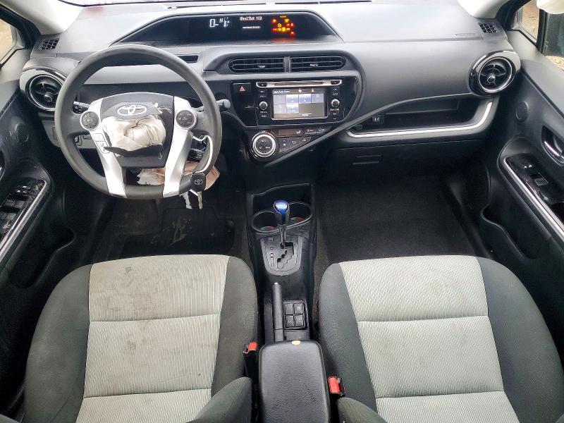 2015 Toyota Prius c two