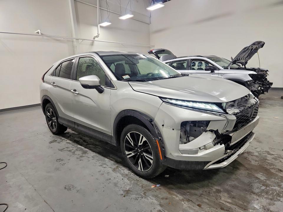 2024 Mitsubishi Eclipse Cross se