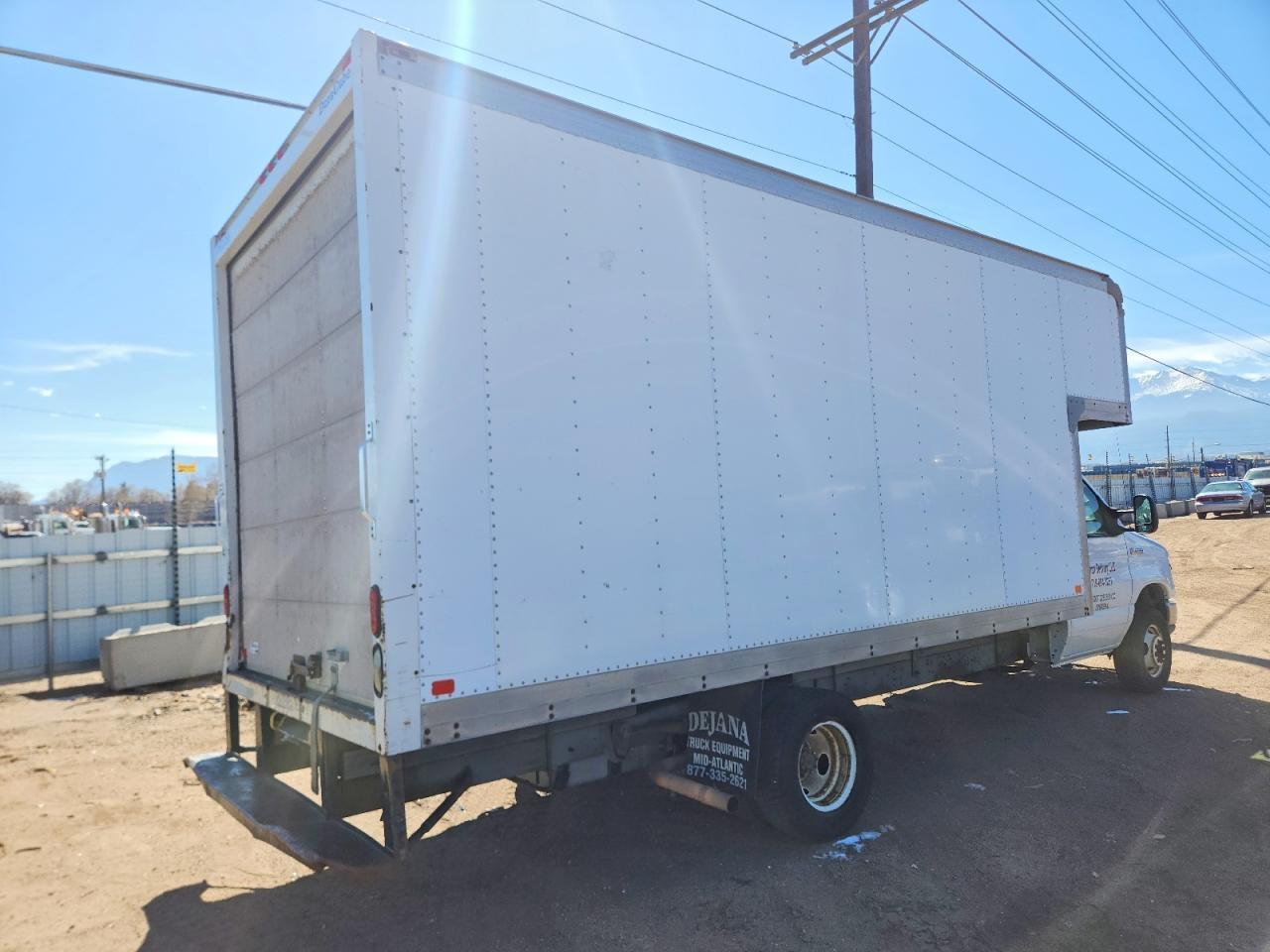2014 Ford E450 BOX Truck