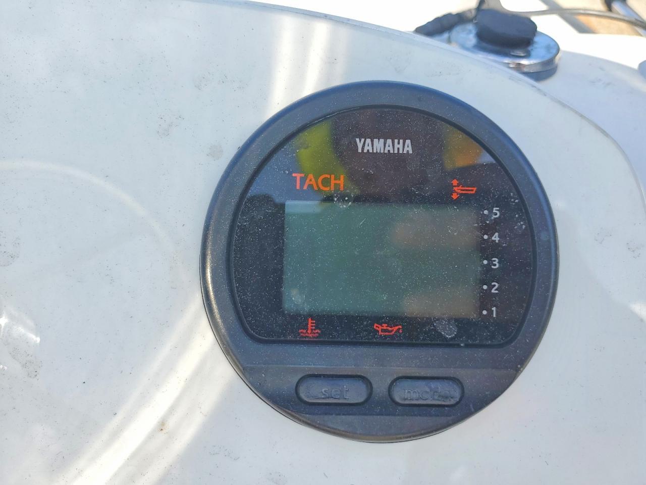 2001 BWC 2001 7ZDX UNK-Boat Trailer