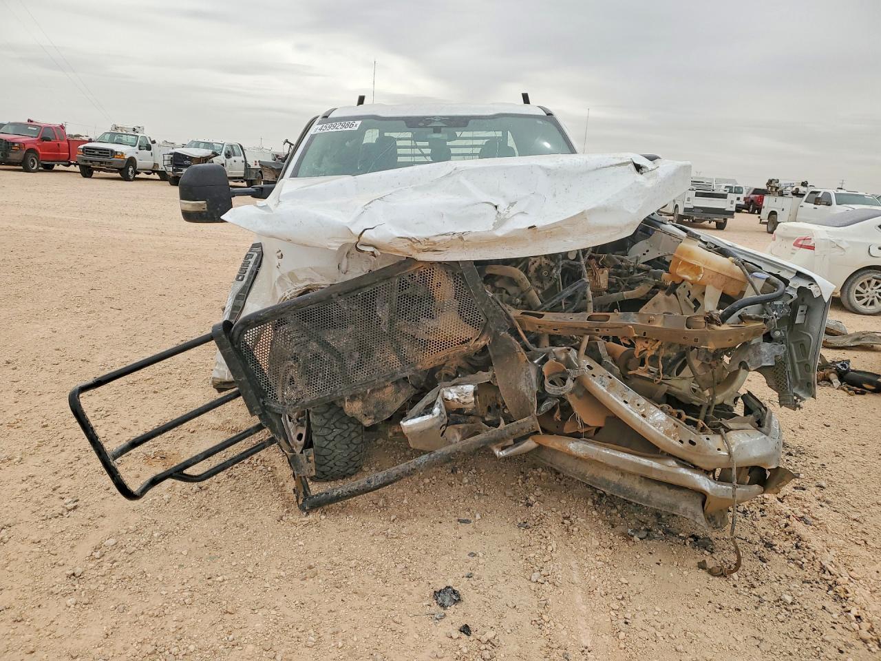 2023 Ford F250 Super Duty Flatbed Truck