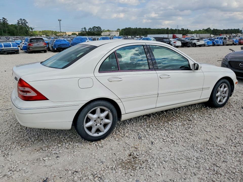 2004 Mercedes-Benz C 240