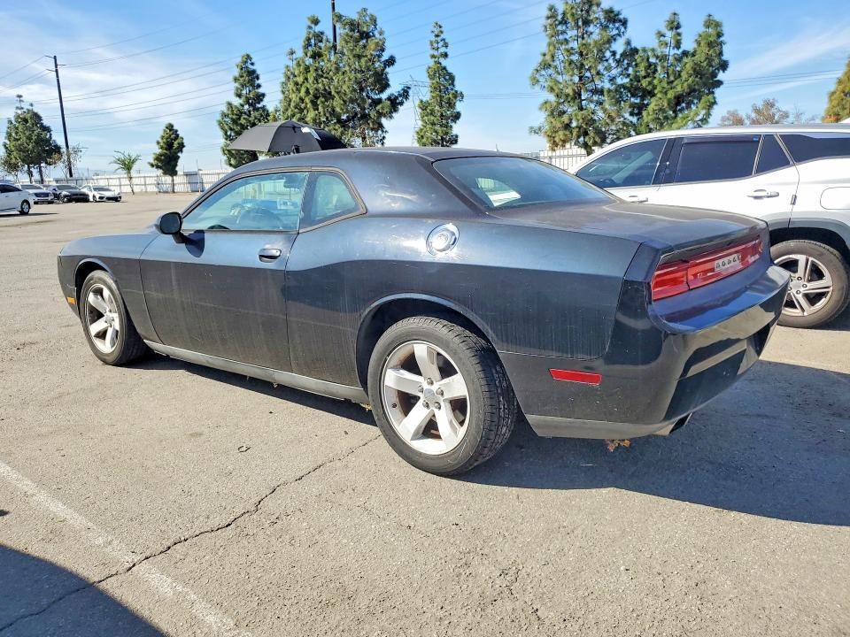 2012 Dodge Challenger sxt
