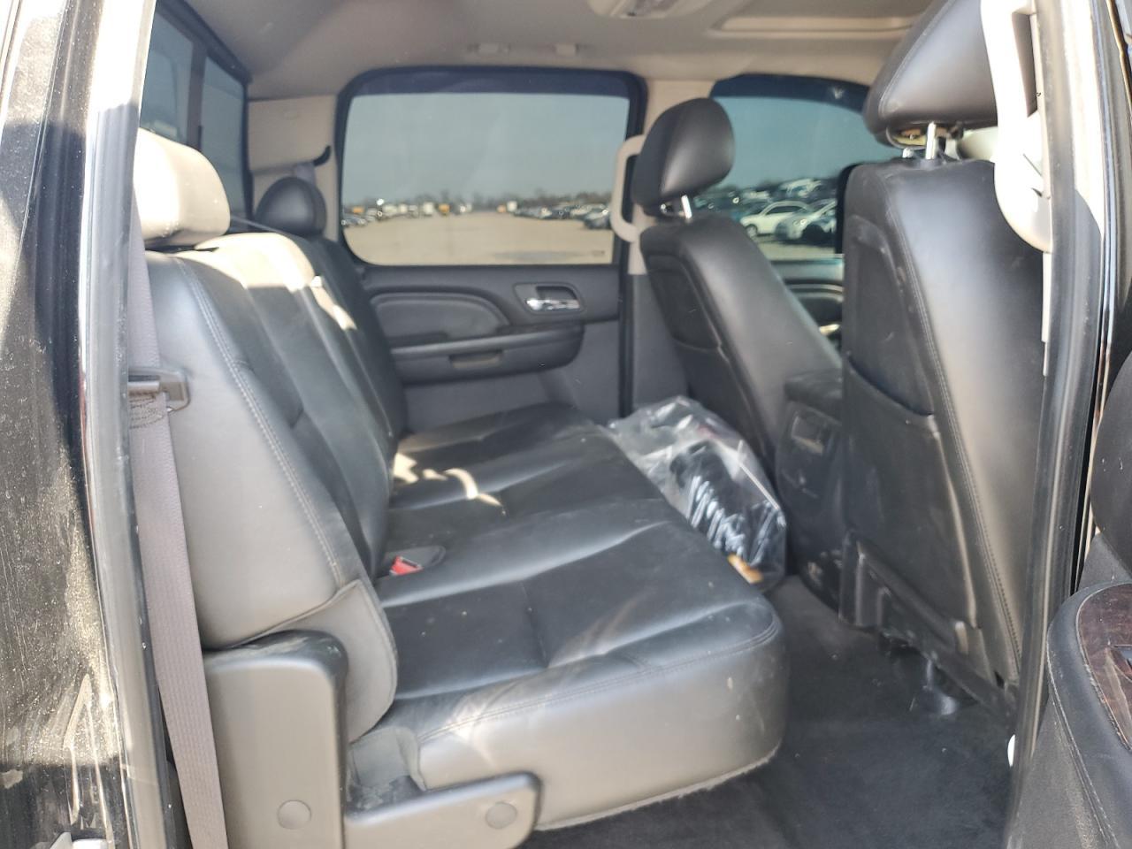 2012 GMC Sierra K3500 Denali