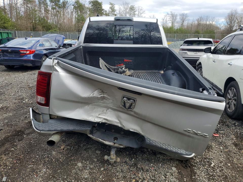 2013 Dodge RAM 1500 Sport