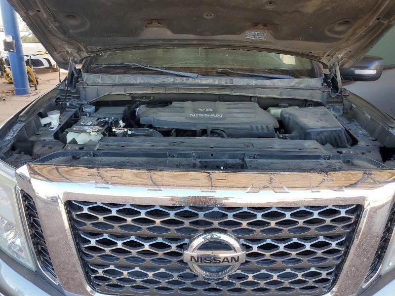 2017 Nissan Titan SV