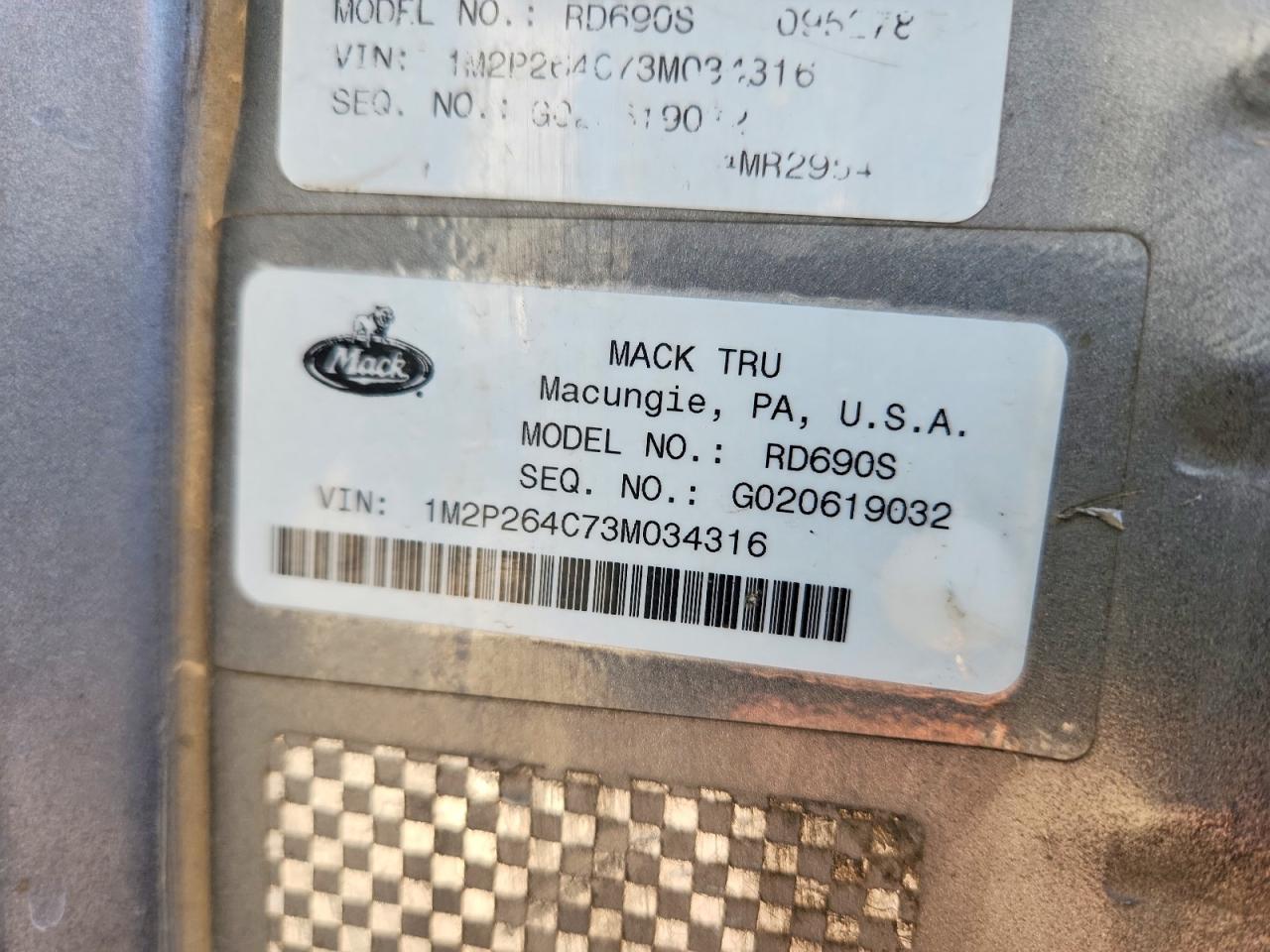 2003 Mack RD690S Dump Truck