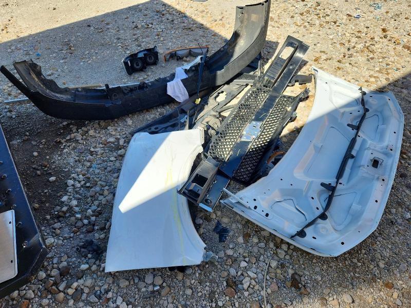 2023 Chev Rolet Express G3500 BOX Truck