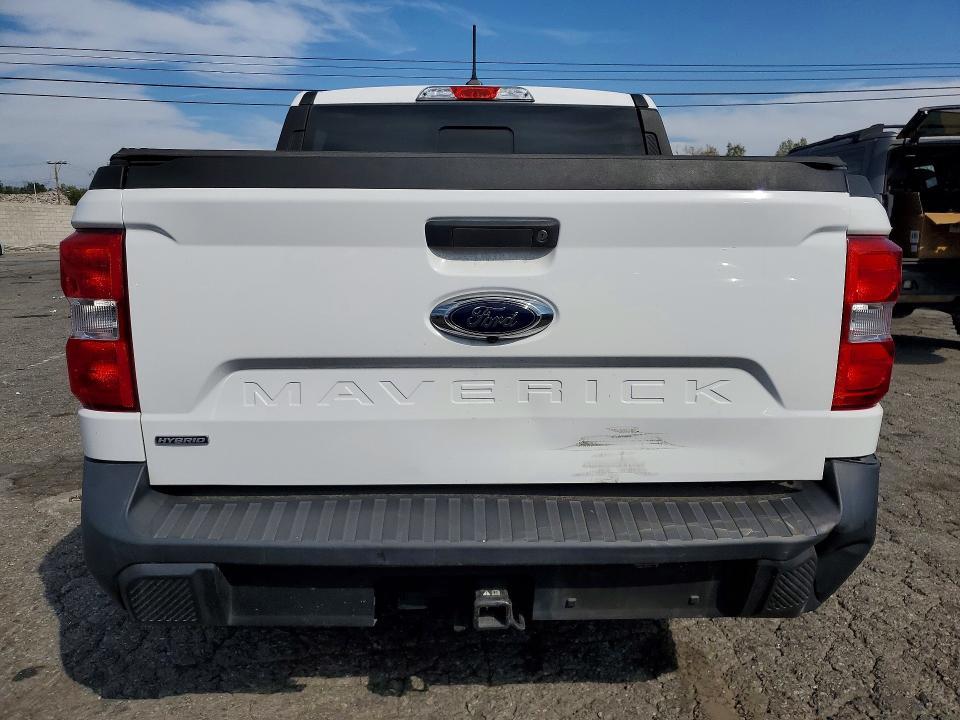 2022 Ford Maverick XL