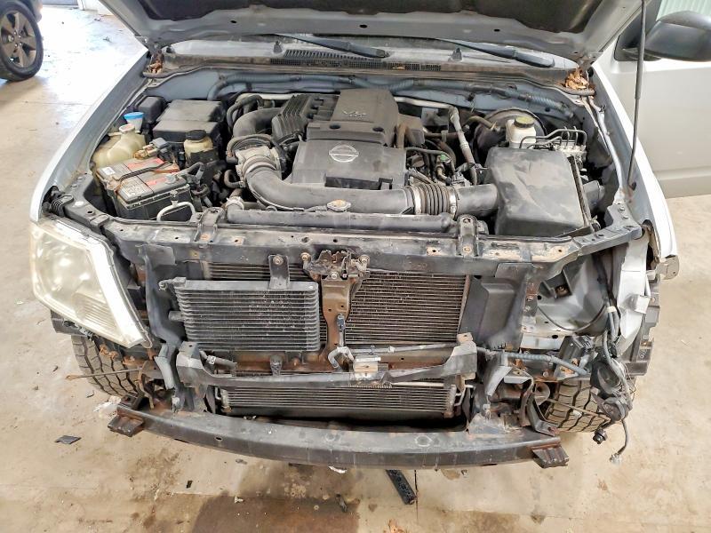 2011 Nissan Frontier S