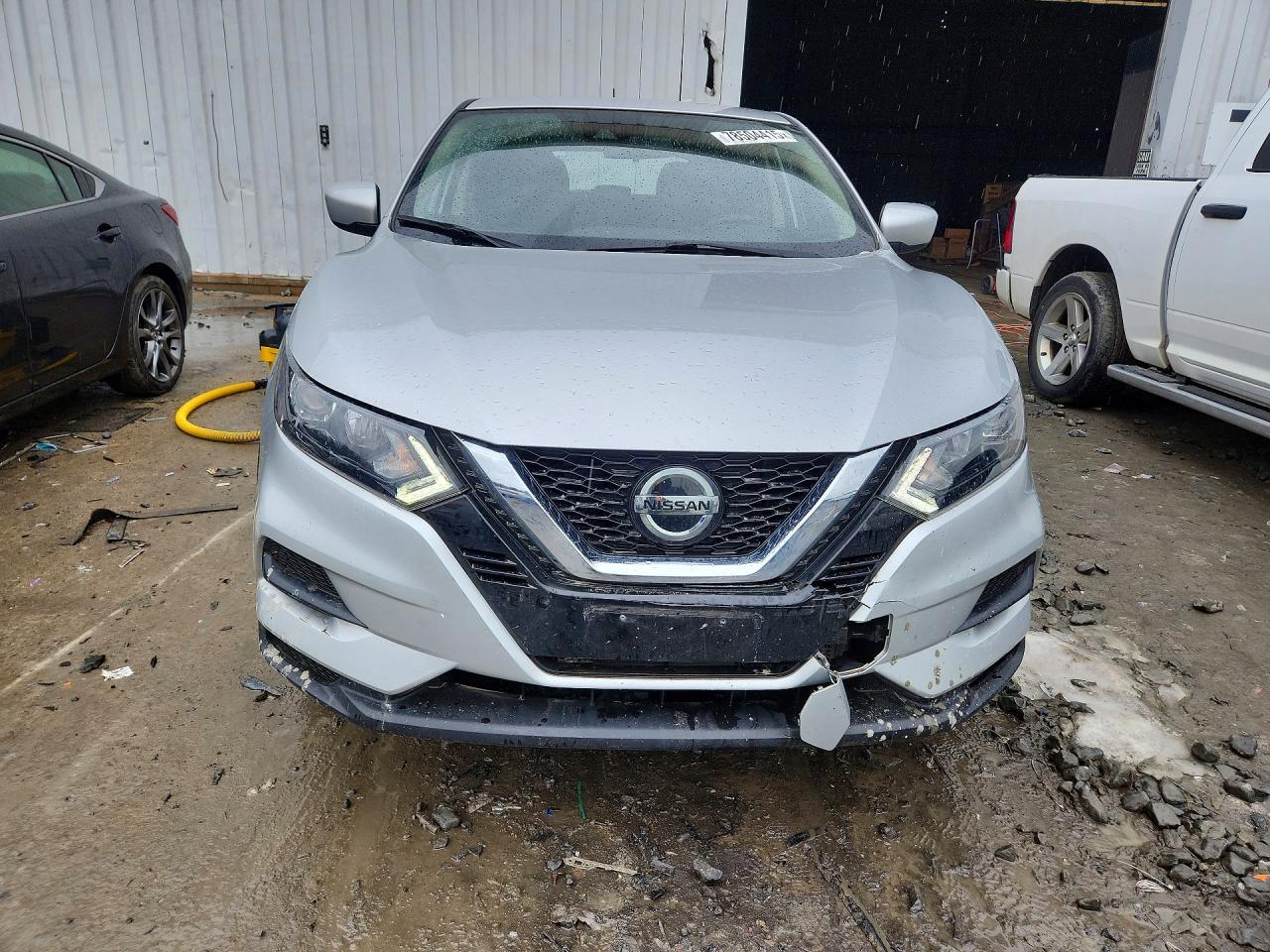 2022 Nissan Rogue Sport s