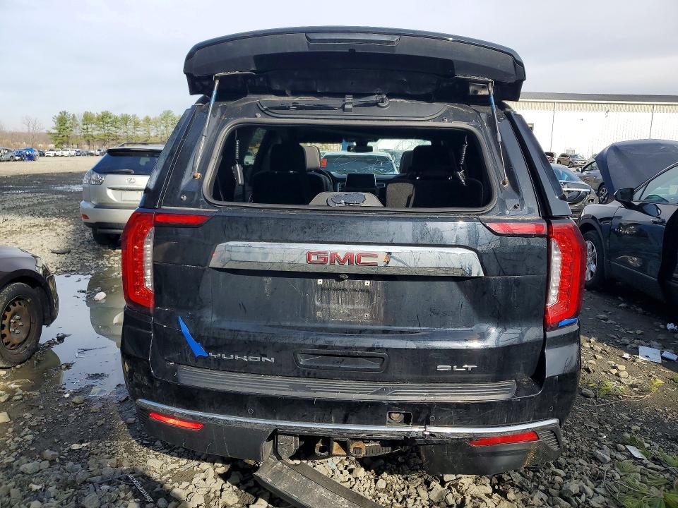 2022 GMC Yukon slt